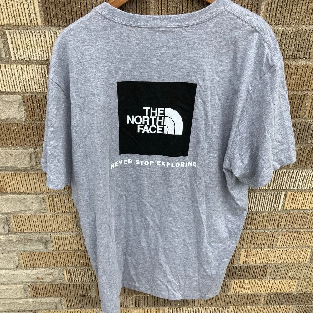 The North Face Mens XL Evolution Box NSE Short Slv Tee T-shirt Pale Grey Heather